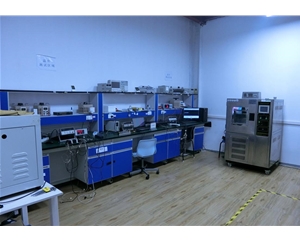 安規(guī)實(shí)驗(yàn)臺(tái) 實(shí)驗(yàn)室臺(tái)柜